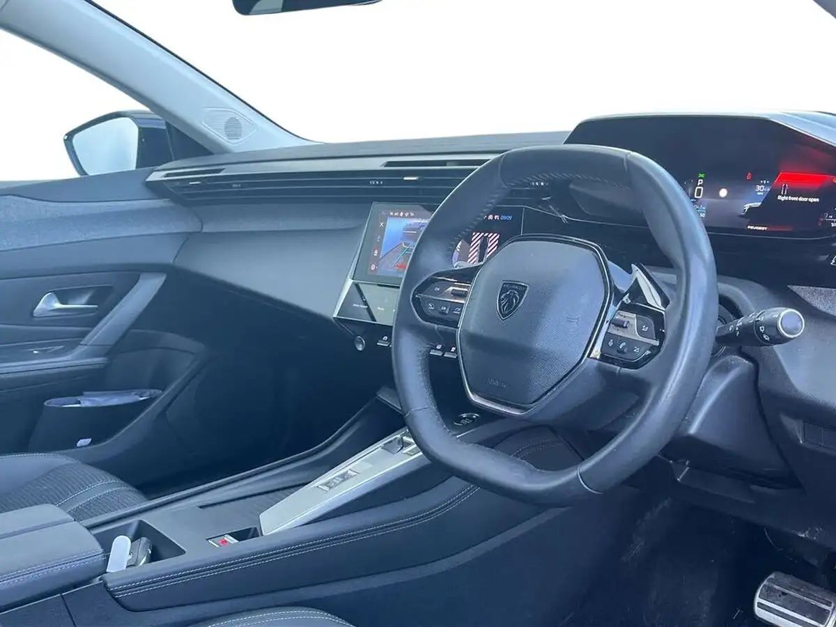 2022-peugeot-308-sw-15-bluehdi-allure-station-wagon-eat8-big-4