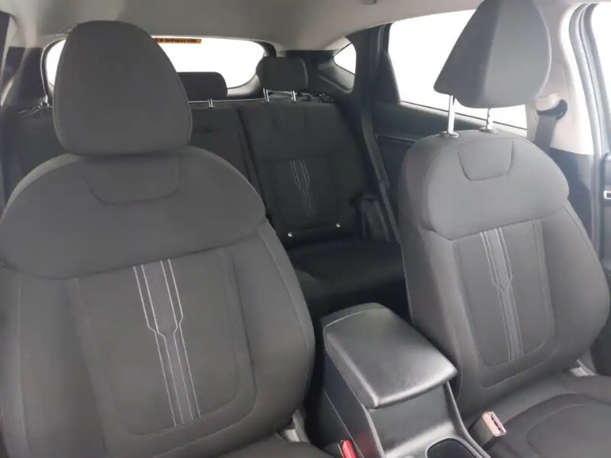 2022-hyundai-tucson-16-t-gdi-premium-150ps-big-18