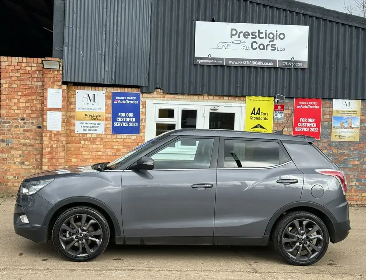 2016-kgm-ssangyong-tivoli-16td-elx-2wd-big-4