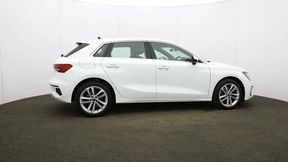 2021-audi-a3-10-30-tfsi-sportback-5d-s-tronic-big-46