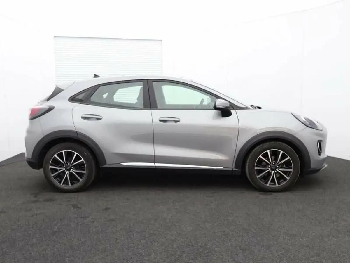 2022-ford-puma-suv-10-titanium-125ps-auto-big-2