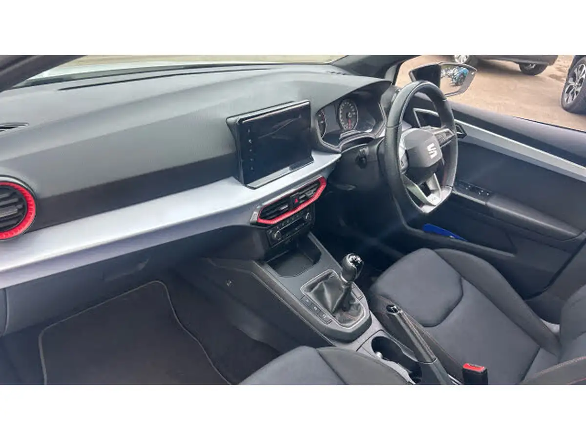 2022-seat-ibiza-10-tsi-fr-110ps-big-8