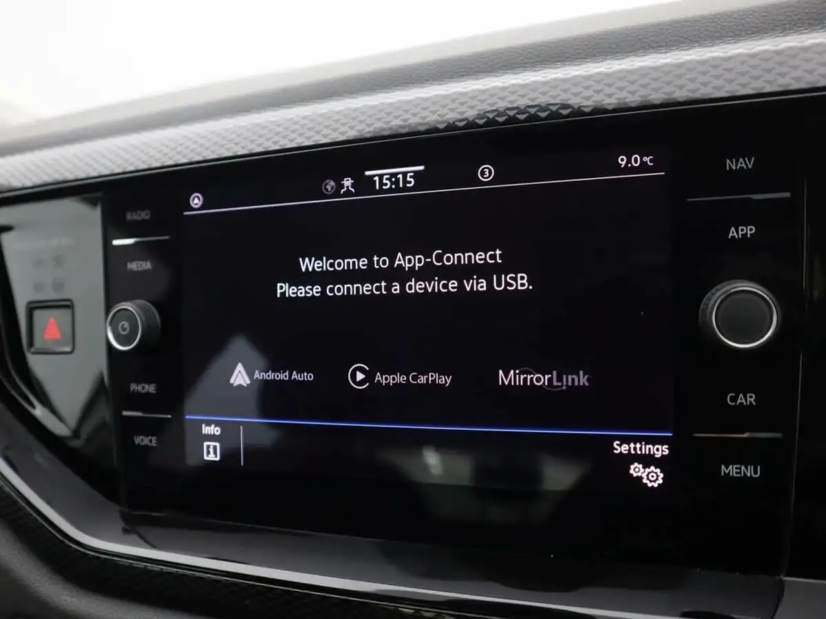 2022-volkswagen-polo-10-tsi-life-dsg-big-13
