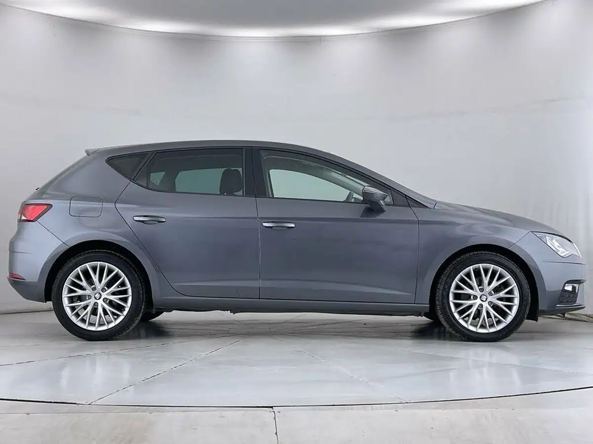 2018-seat-leon-16tdi-se-dynamic-technology-hatchback-dsg-big-14