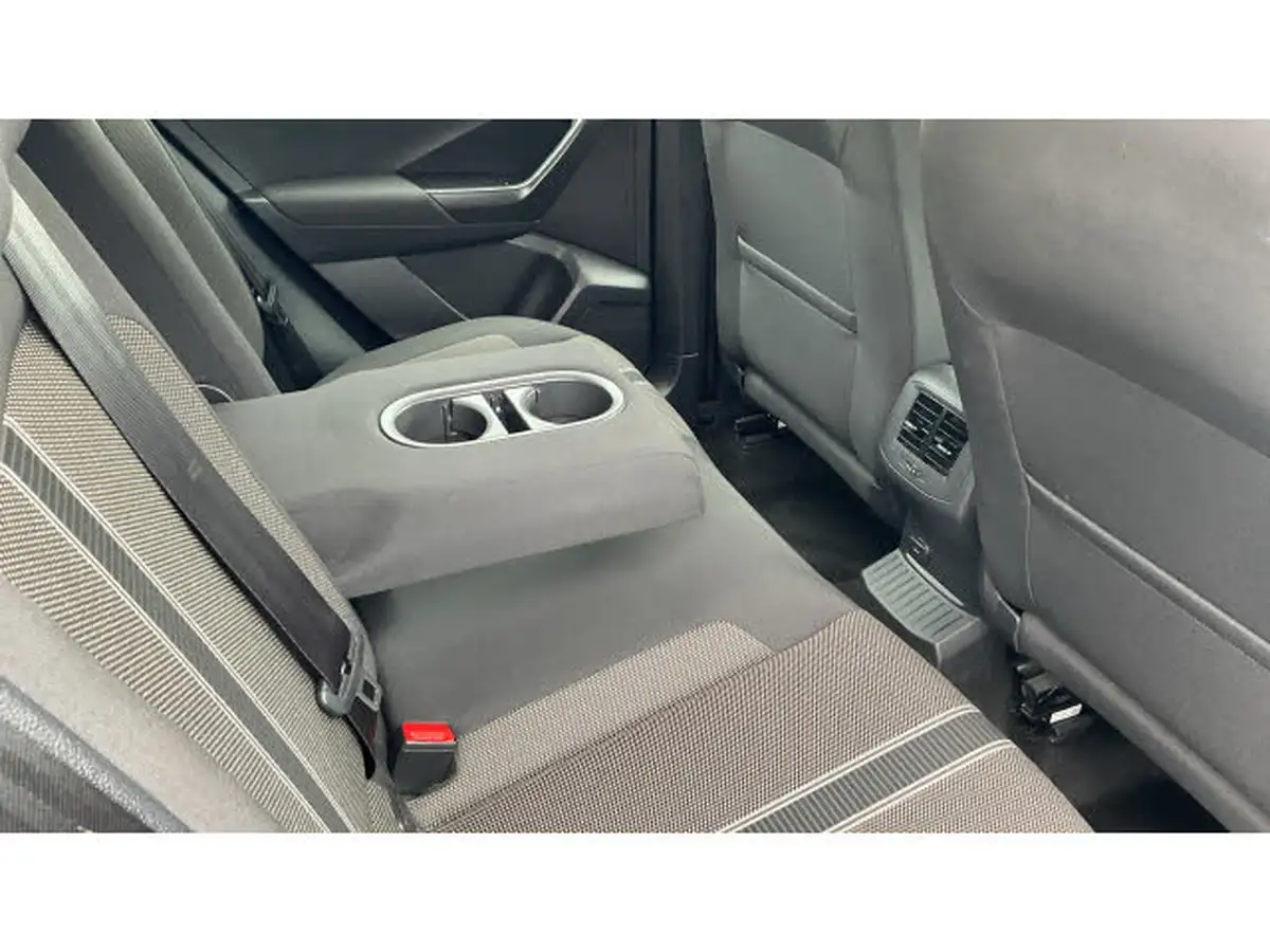 2020-volkswagen-t-roc-15-tsi-se-dsg-big-36