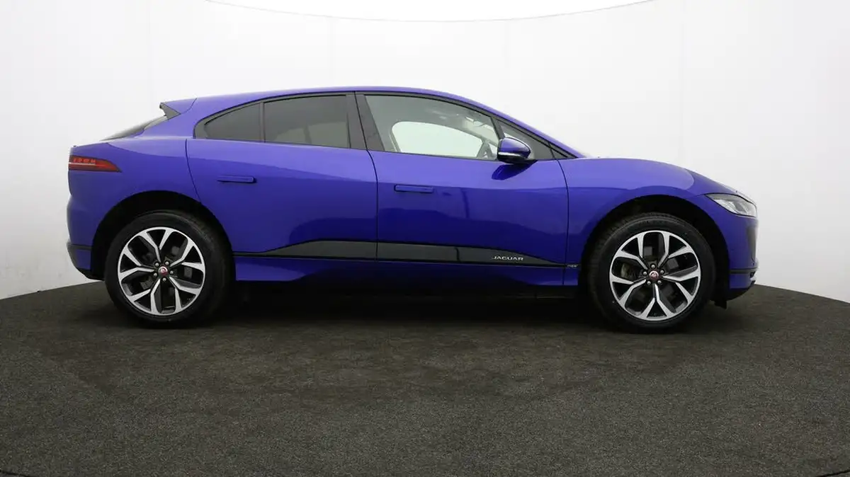 2021-jaguar-i-pace-ev400-hse-big-32
