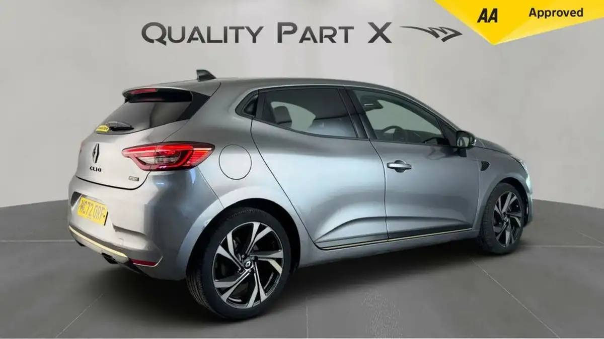 2023-renault-clio-16-engineered-big-2