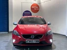 2015-volvo-v40-16td-d2-r-design-small-1