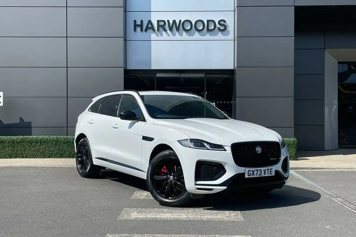 2023-jaguar-f-pace-20-d200-r-dynamic-se-black-big-0