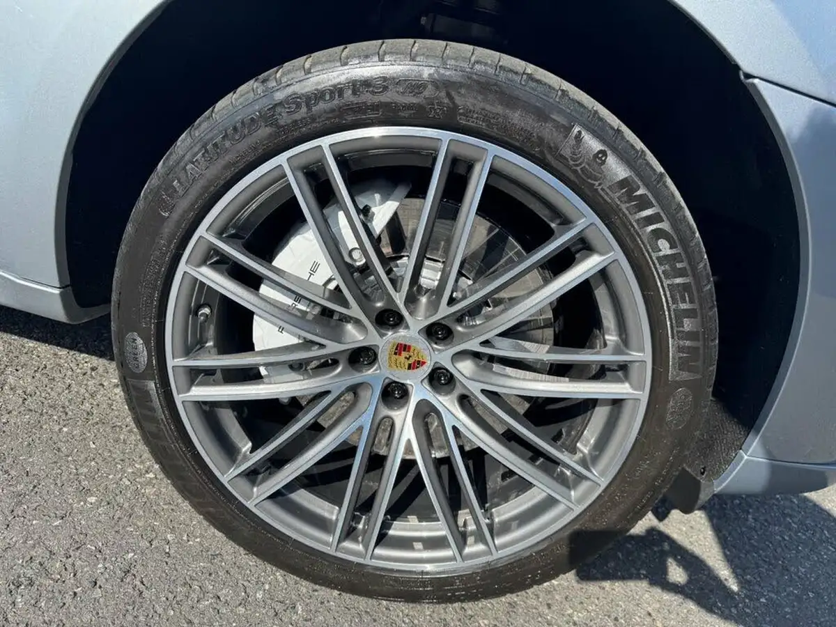2019-porsche-macan-29-v6-turbo-big-40