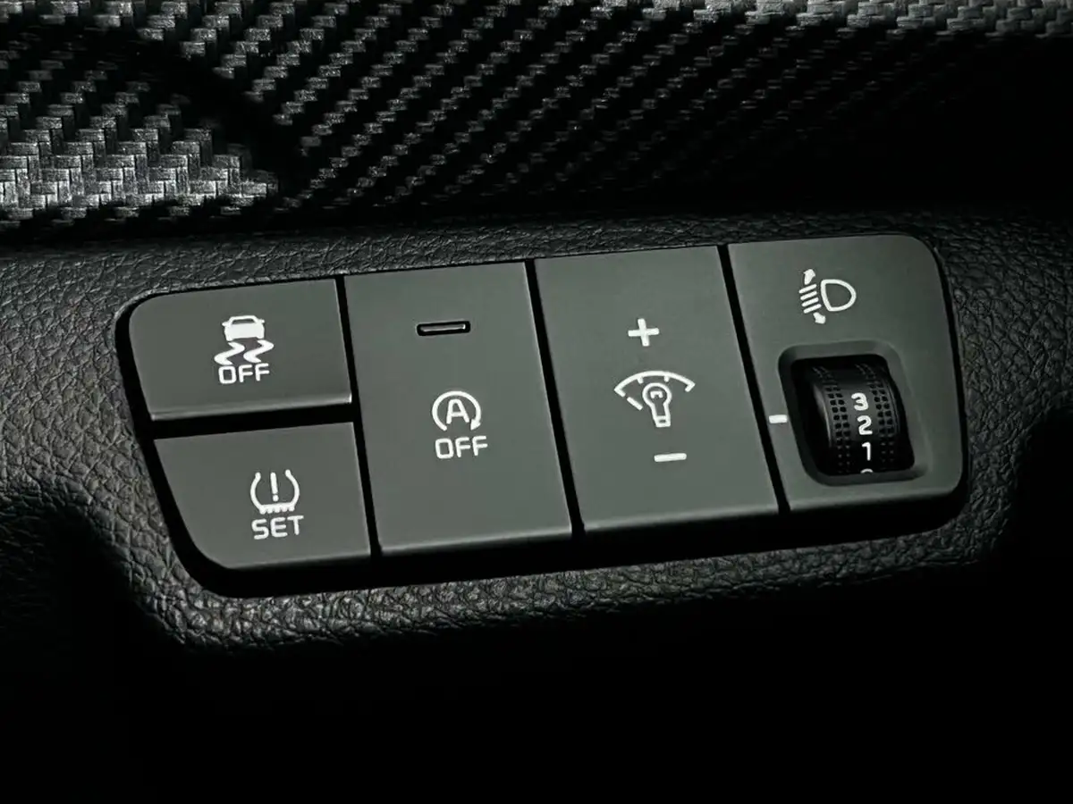 2023-kia-stonic-10-t-gdi-gt-line-s-118bhp-big-31