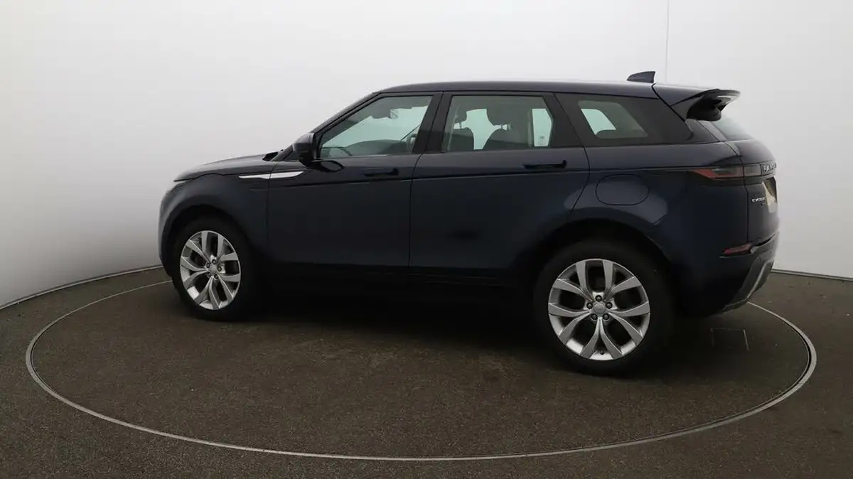 2021-land-rover-range-rover-evoque-15-p300e-se-big-38