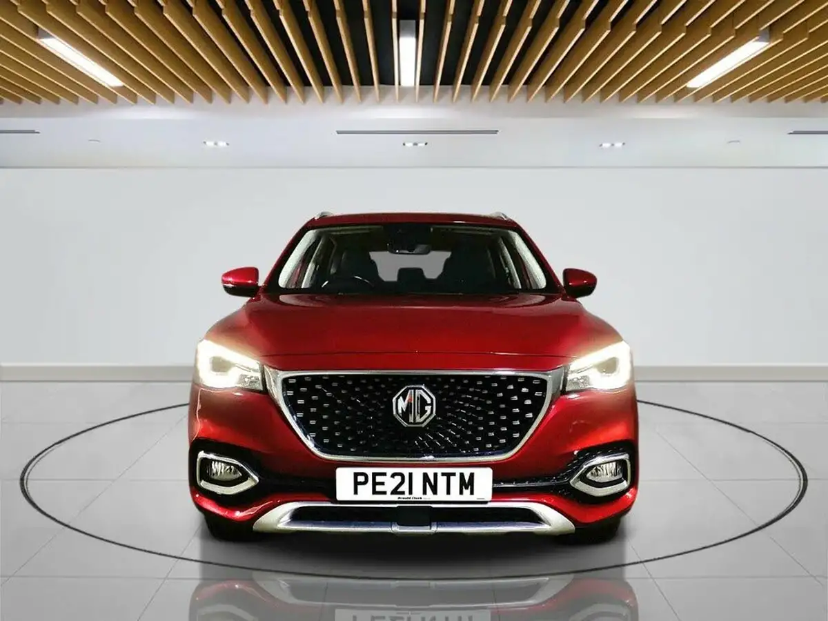 2021-mg-hs-15t-gdi-exclusive-162ps-big-1