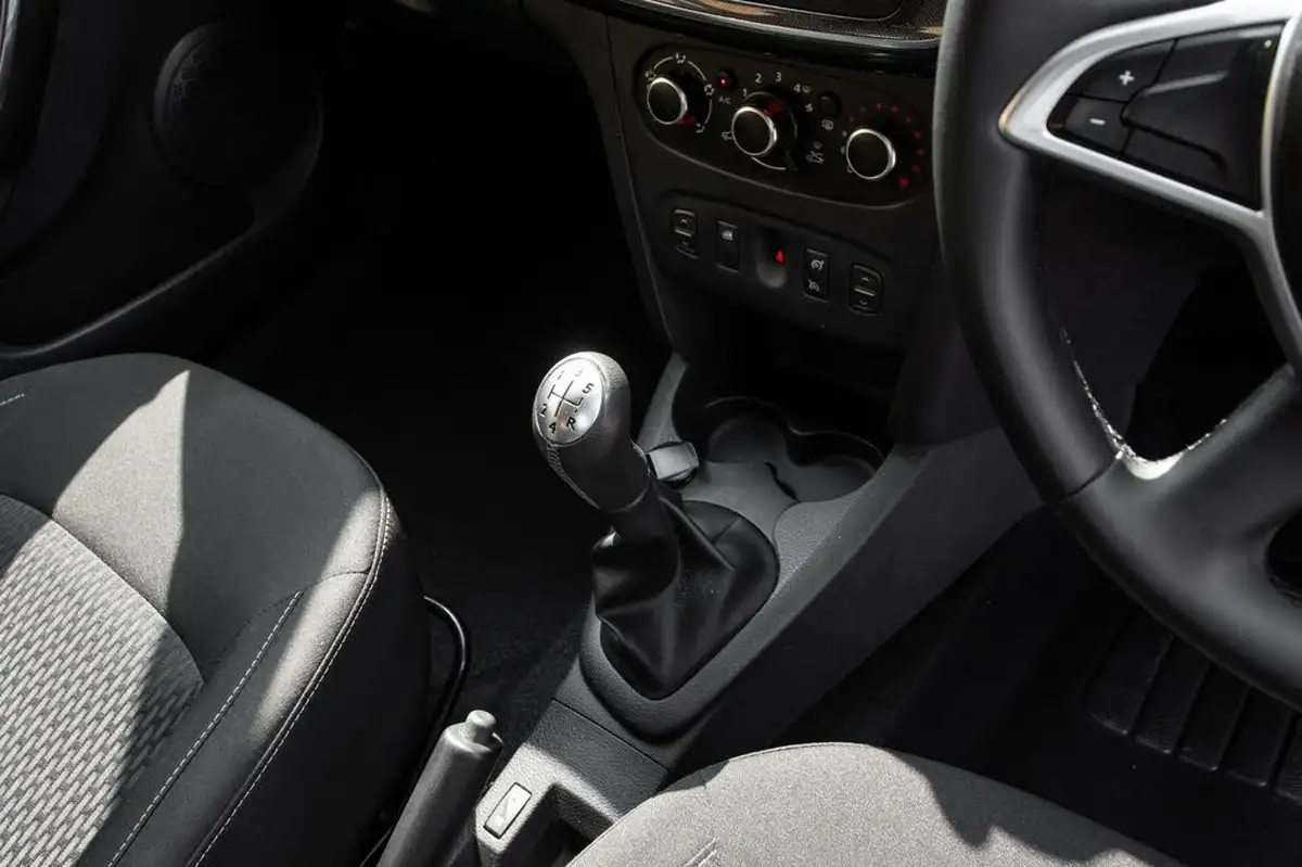2019-dacia-sandero-09-tce-comfort-ss-big-28