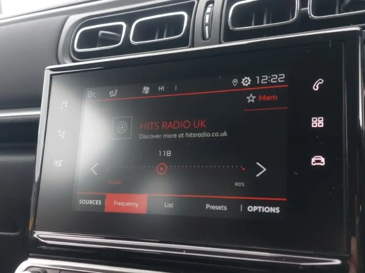 2022-citroen-c3-12-puretech-saint-james-83ps-big-9