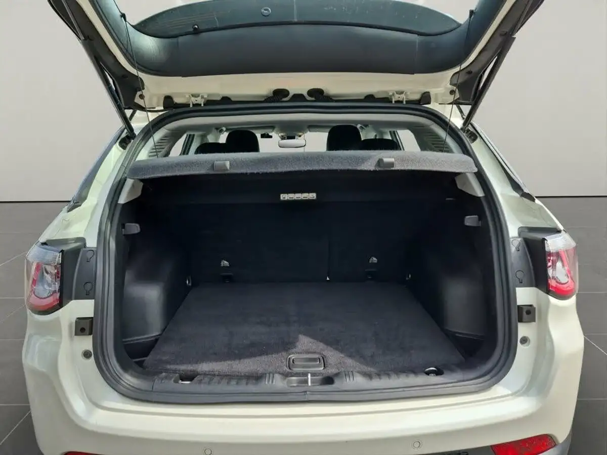 2021-jeep-compass-14-multiair-ii-night-eagle-big-28