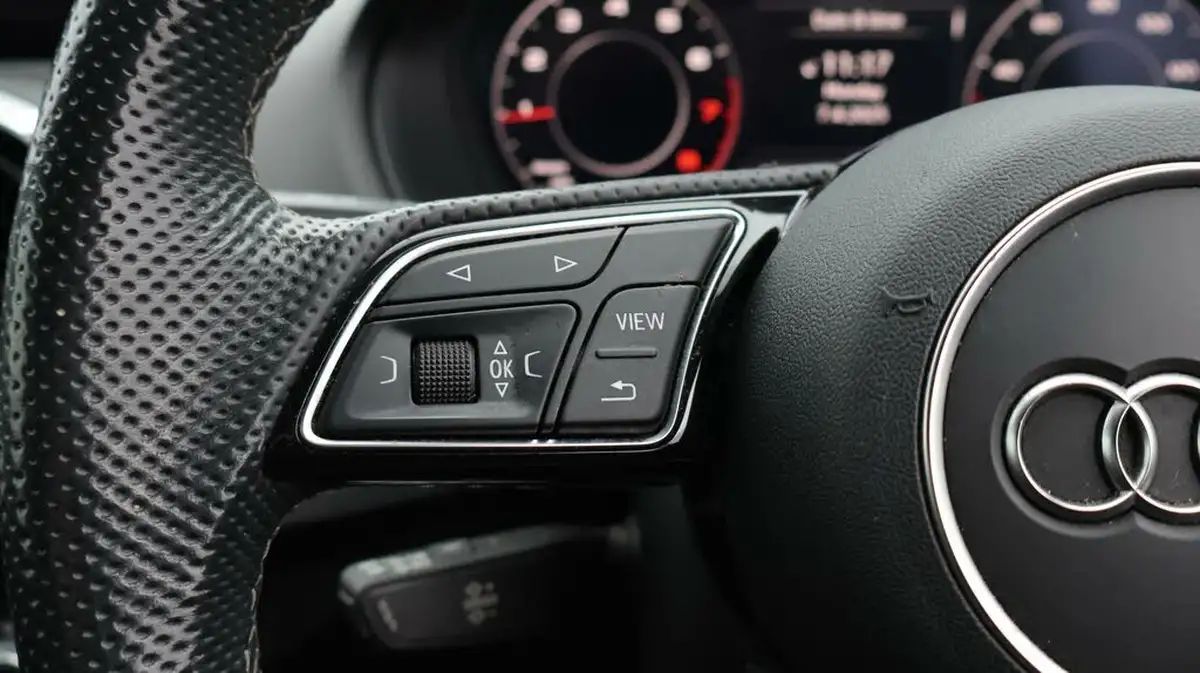 2021-audi-q2-15-35-tfsi-s-line-big-23