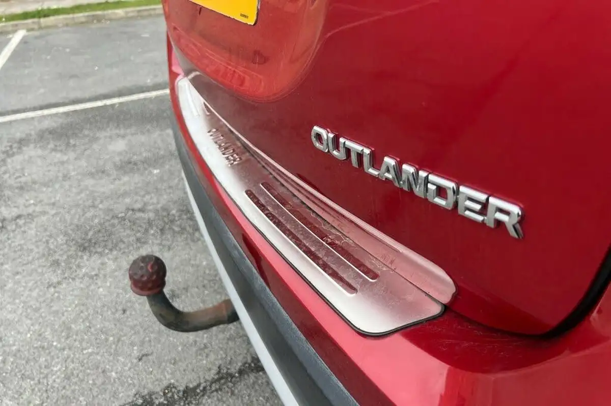 2018-mitsubishi-outlander-22di-d-4-leather-auto-big-25