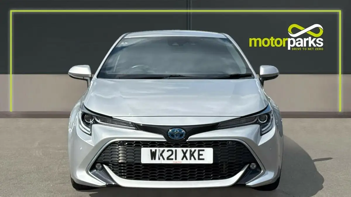 2021-toyota-corolla-18-vvt-i-excel-trk-hatchback-big-7