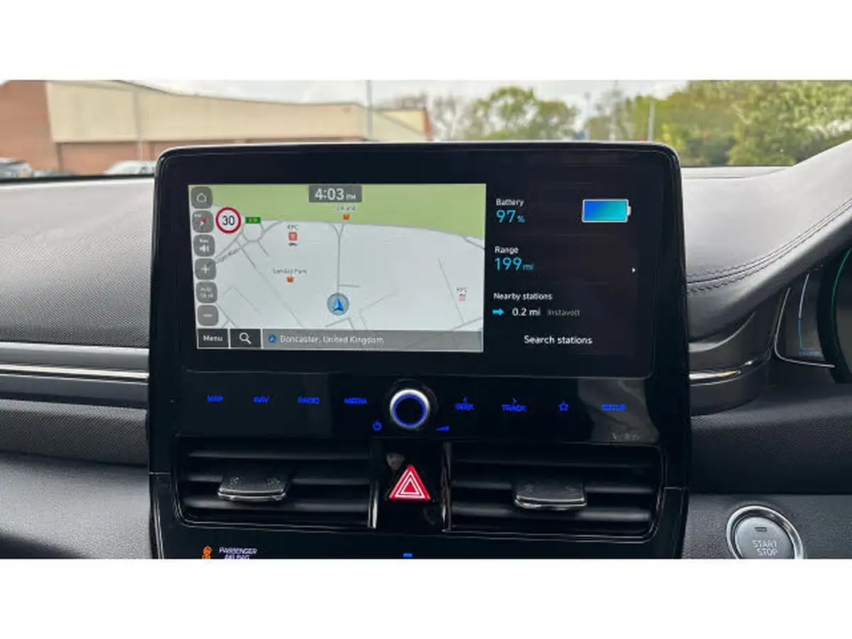2022-hyundai-ioniq-e-premium-electric-big-27