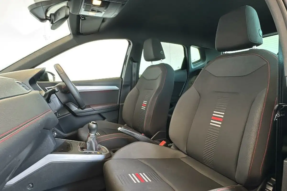 2019-seat-arona-10-tsi-fr-big-12