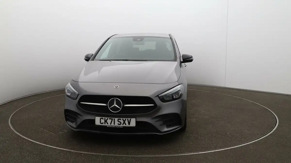 2021-mercedes-benz-b-class-13-b200-amg-line-premium-edition-big-31