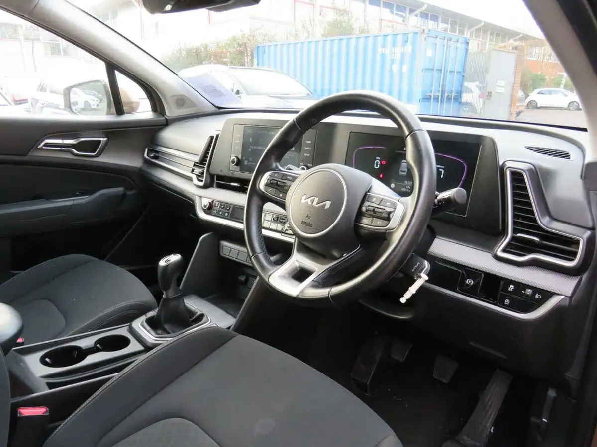 2022-kia-sportage-16-t-gdi-2-148bhp-1598cc-big-10