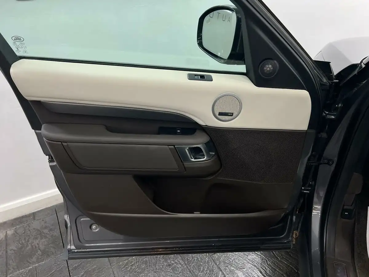 2018-land-rover-discovery-20sd4-hse-240pse6-4wd-panel-van-auto-big-49