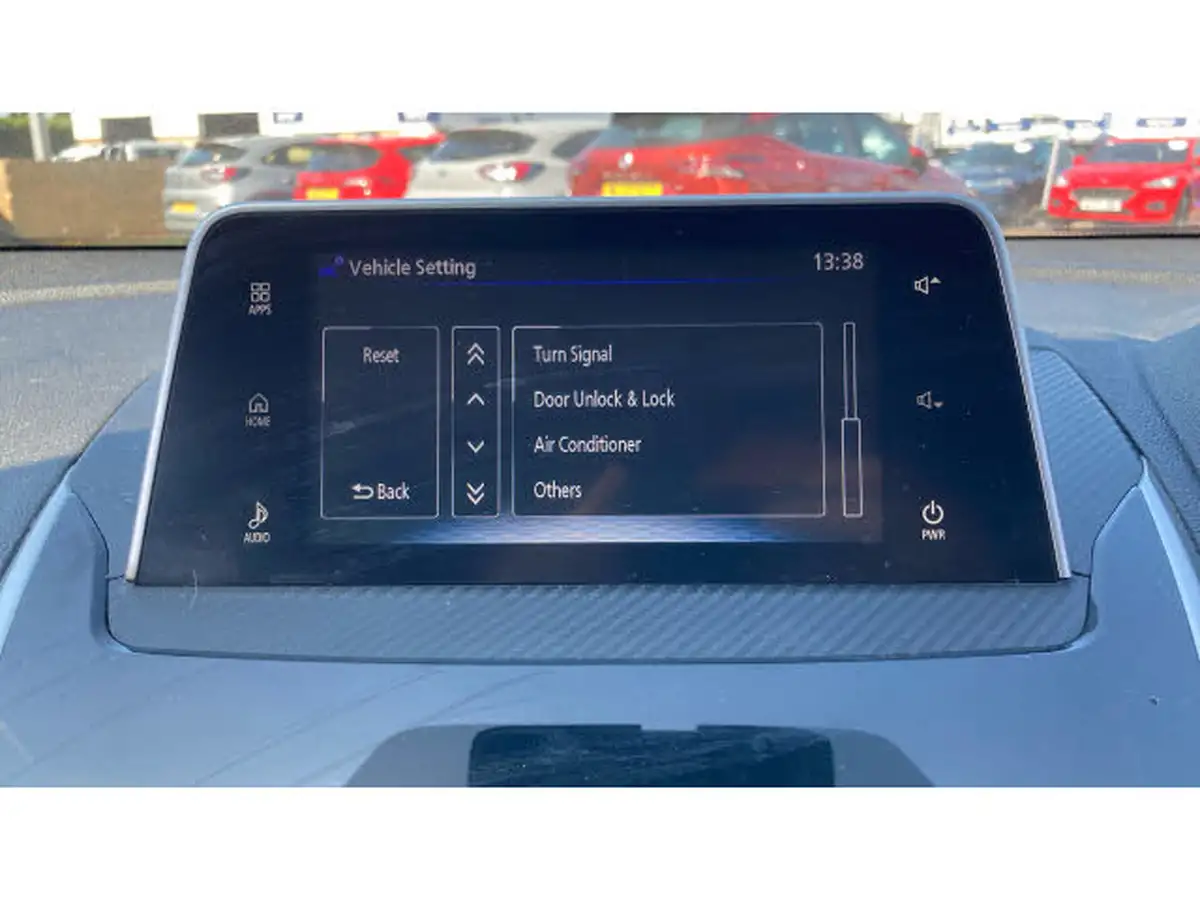 2018-mitsubishi-eclipse-cross-15-2-big-32