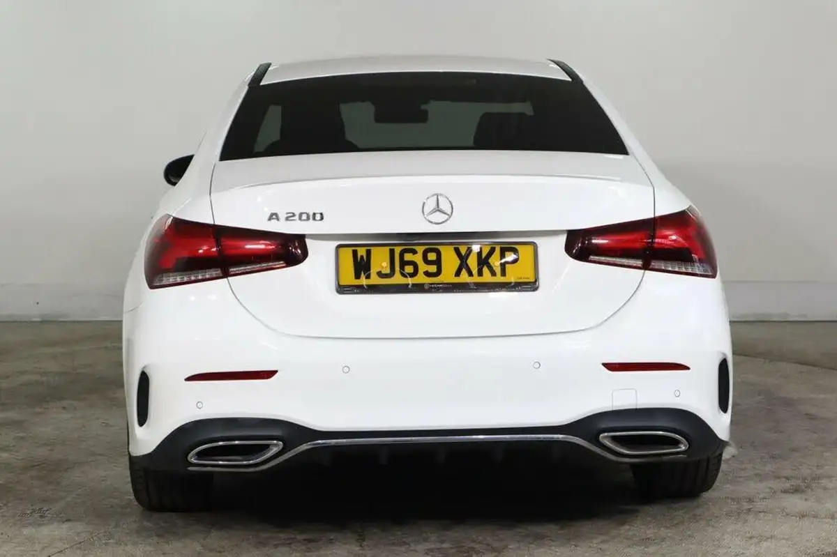 2019-mercedes-benz-a-class-13-a200-amg-line-premium-saloon-4d-7g-dct-big-5