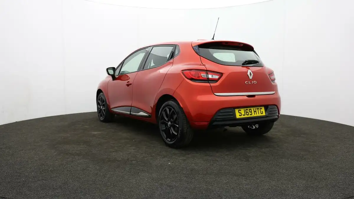 2019-renault-clio-09-tce-play-90ps-big-69