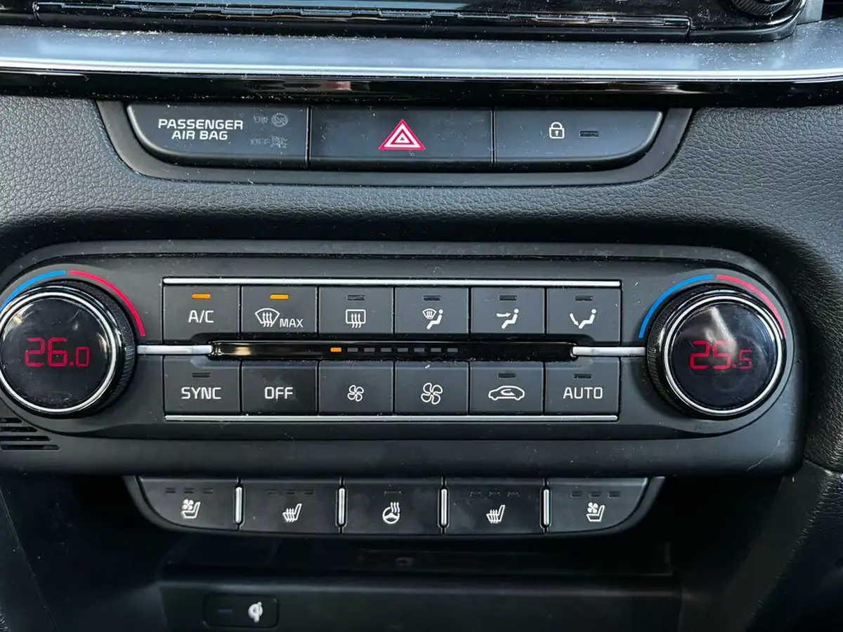 2021-kia-xceed-15-t-gdi-4-big-11