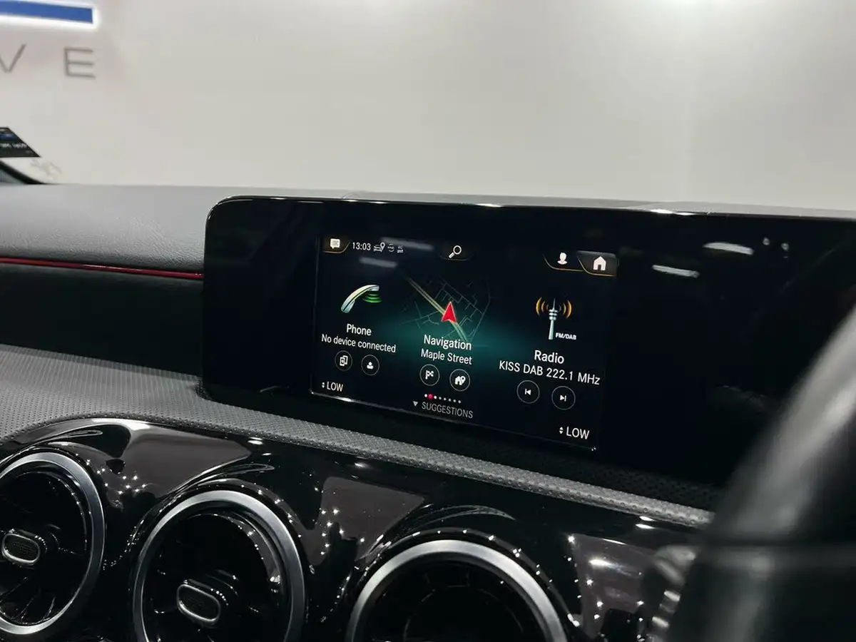 2020-mercedes-benz-a-class-13-a250e-amg-line-saloon-4d-big-31