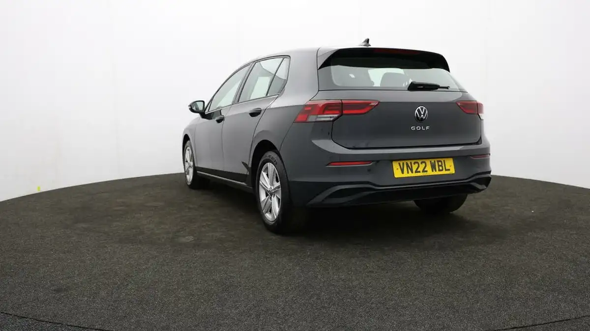 2022-volkswagen-golf-15-tsi-life-130ps-hatchback-big-70