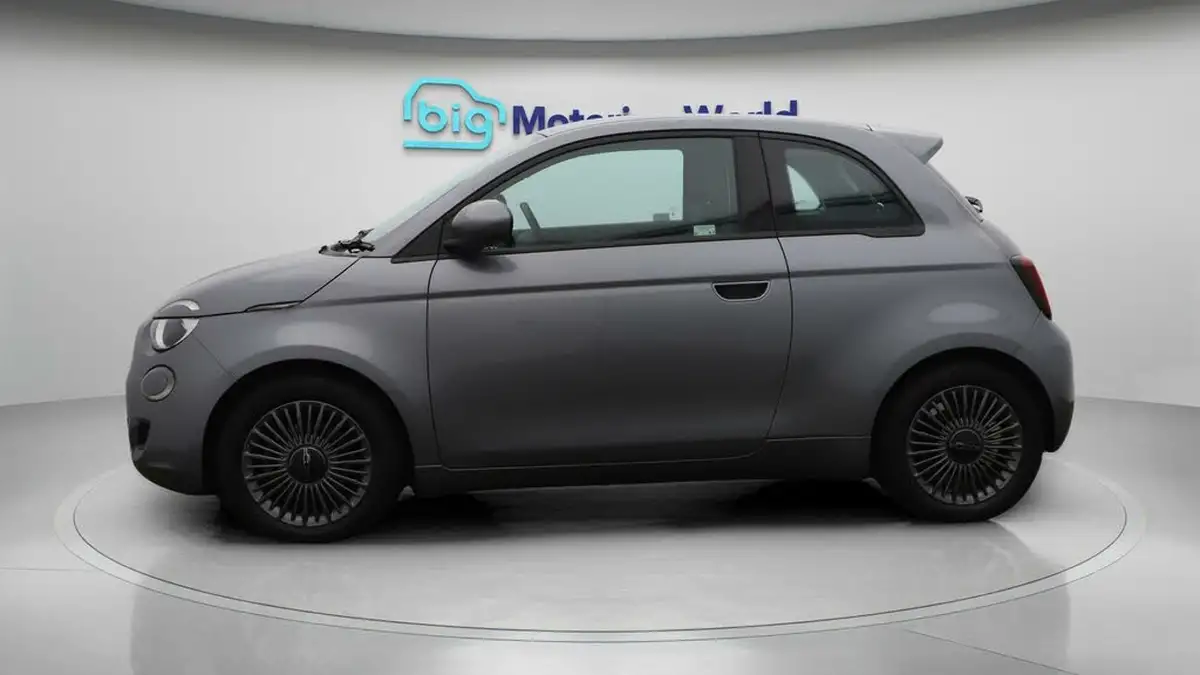 2022-fiat-500-e-icon-117bhp-big-4