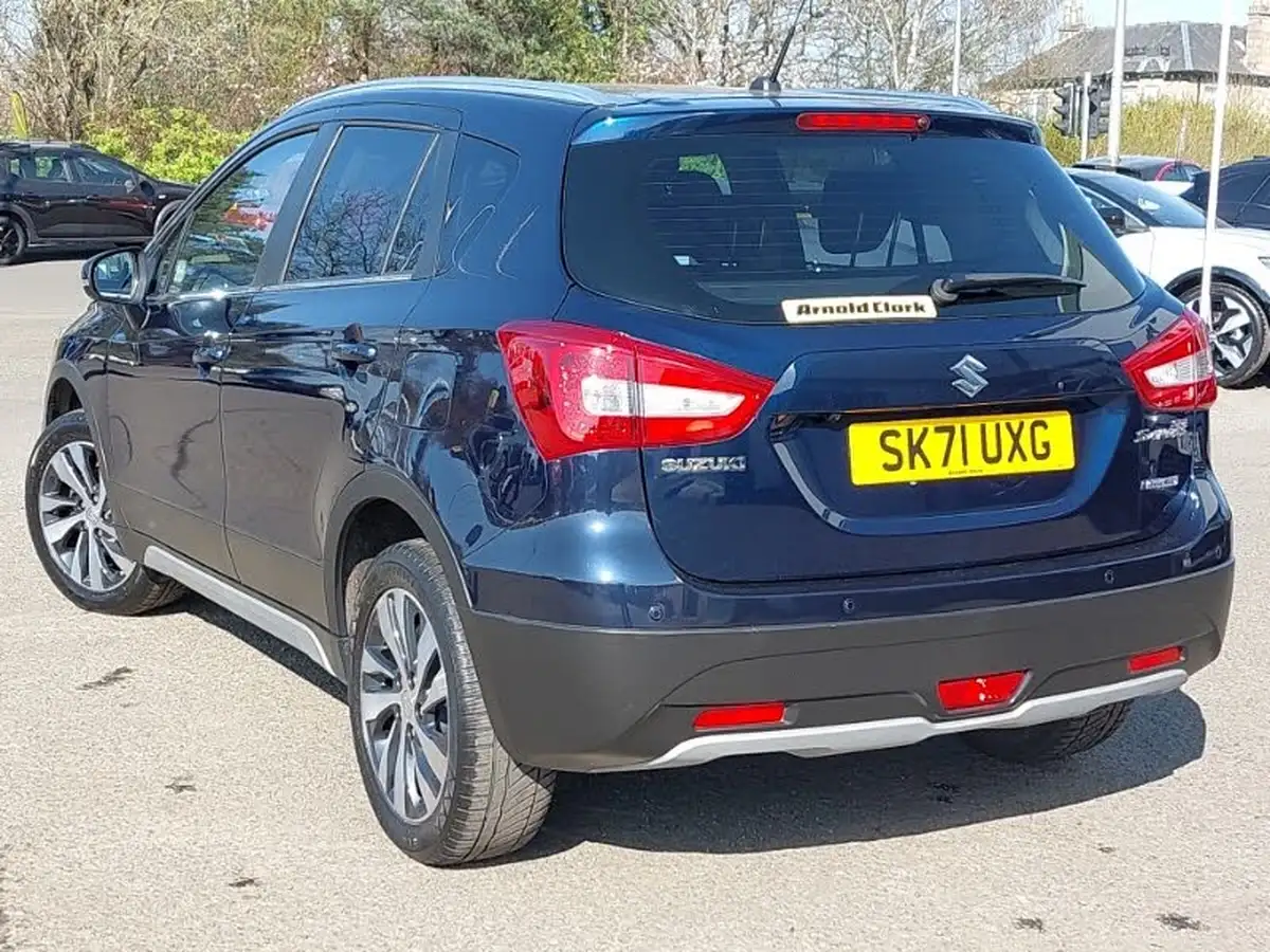 2021-suzuki-s-cross-14-boosterjet-sz-t-big-1