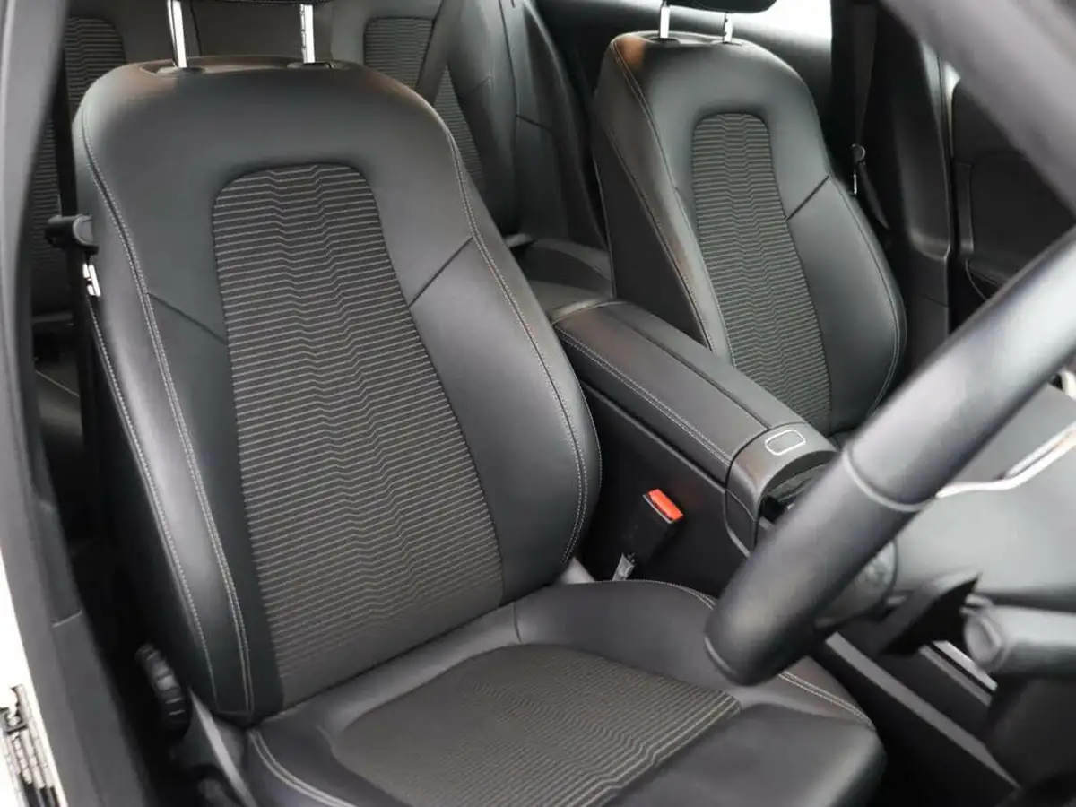 2021-mercedes-benz-a-class-13-a180-sport-hatchback-5d-7g-dct-big-6