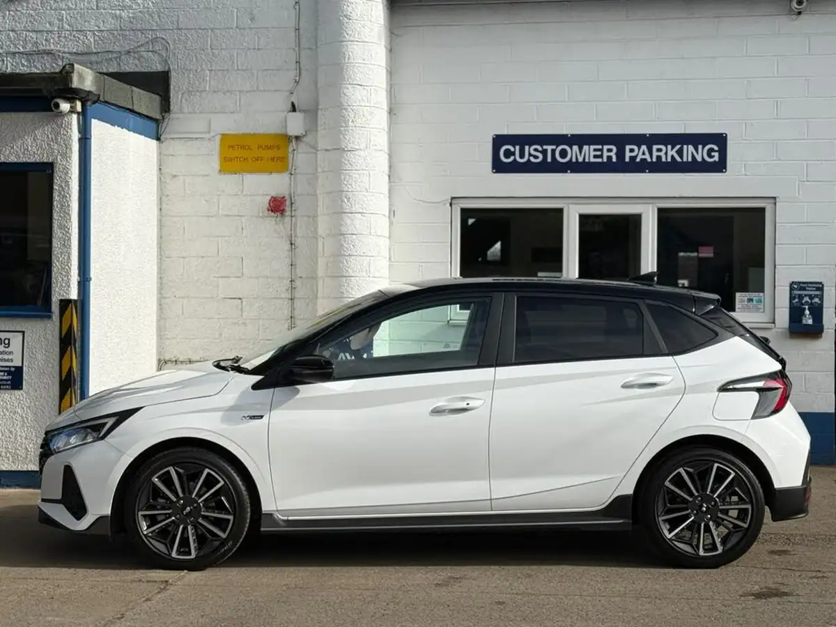 2023-hyundai-i20-10-t-gdi-n-line-eclutch-imt-big-2