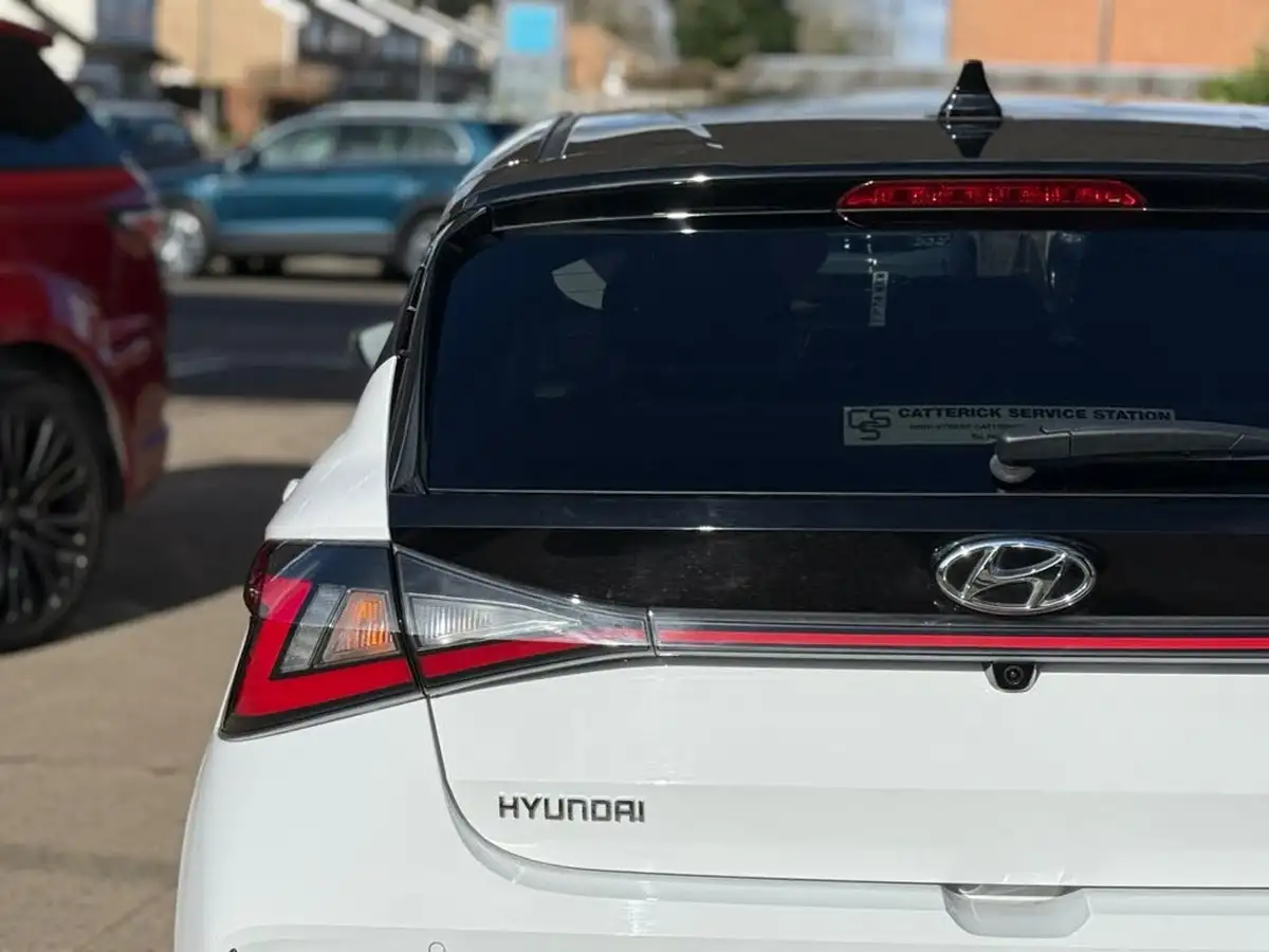 2023-hyundai-i20-10-t-gdi-n-line-eclutch-imt-big-30