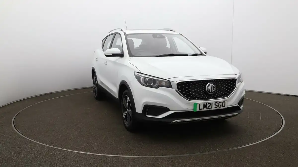 2021-mg-zs-suv-e-exclusive-ev-big-35