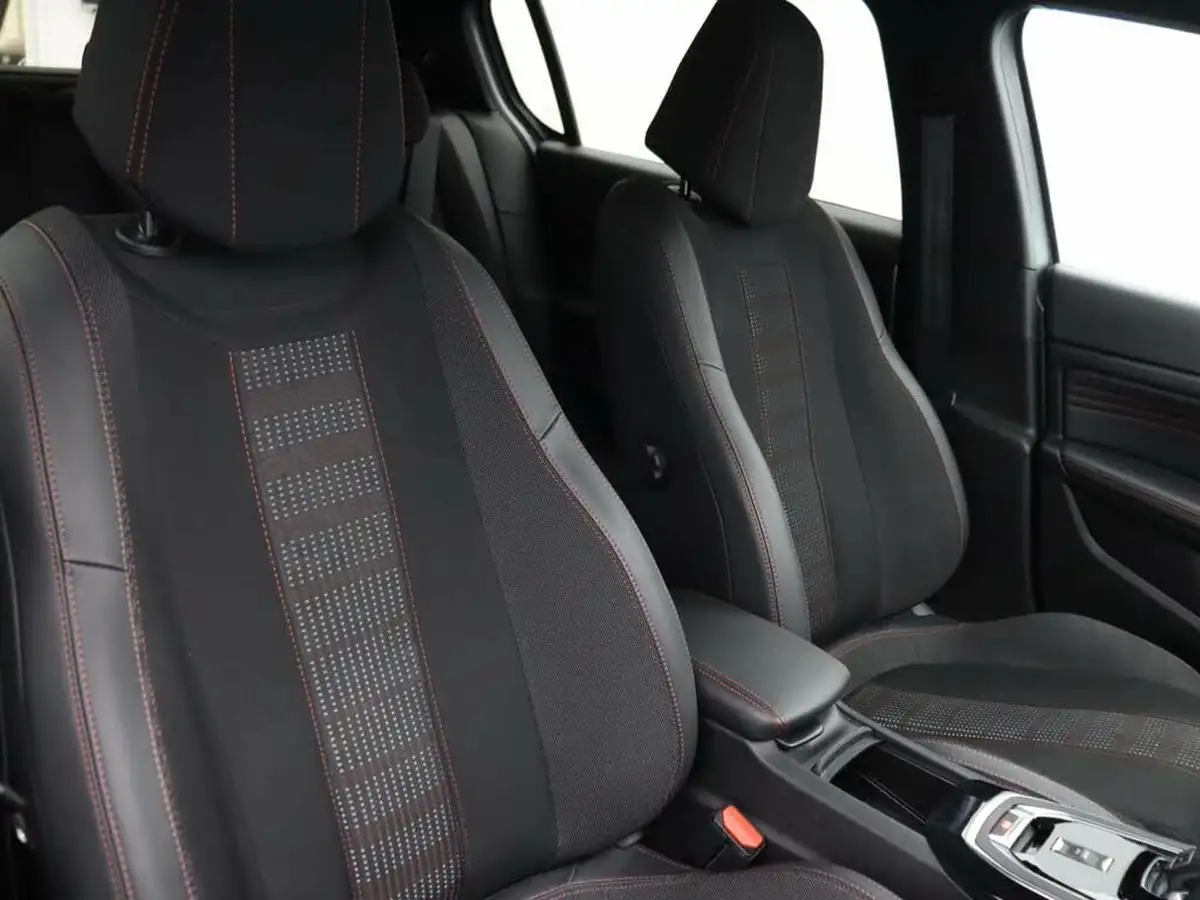 2020-peugeot-308-12-puretech-gt-eat8-big-6