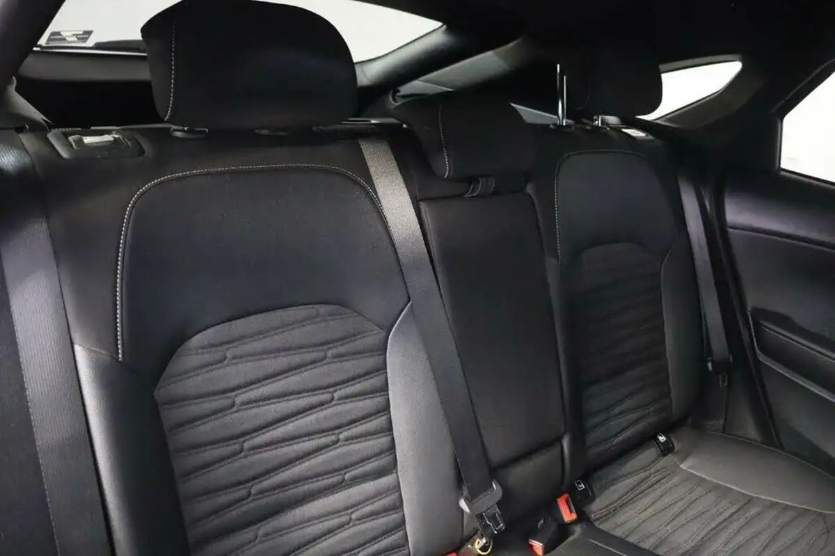 2022-kia-pro-ceed-15-t-gdi-gt-line-big-31