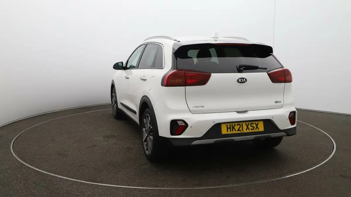 2021-kia-niro-16-gdi-4-156kwh-big-54