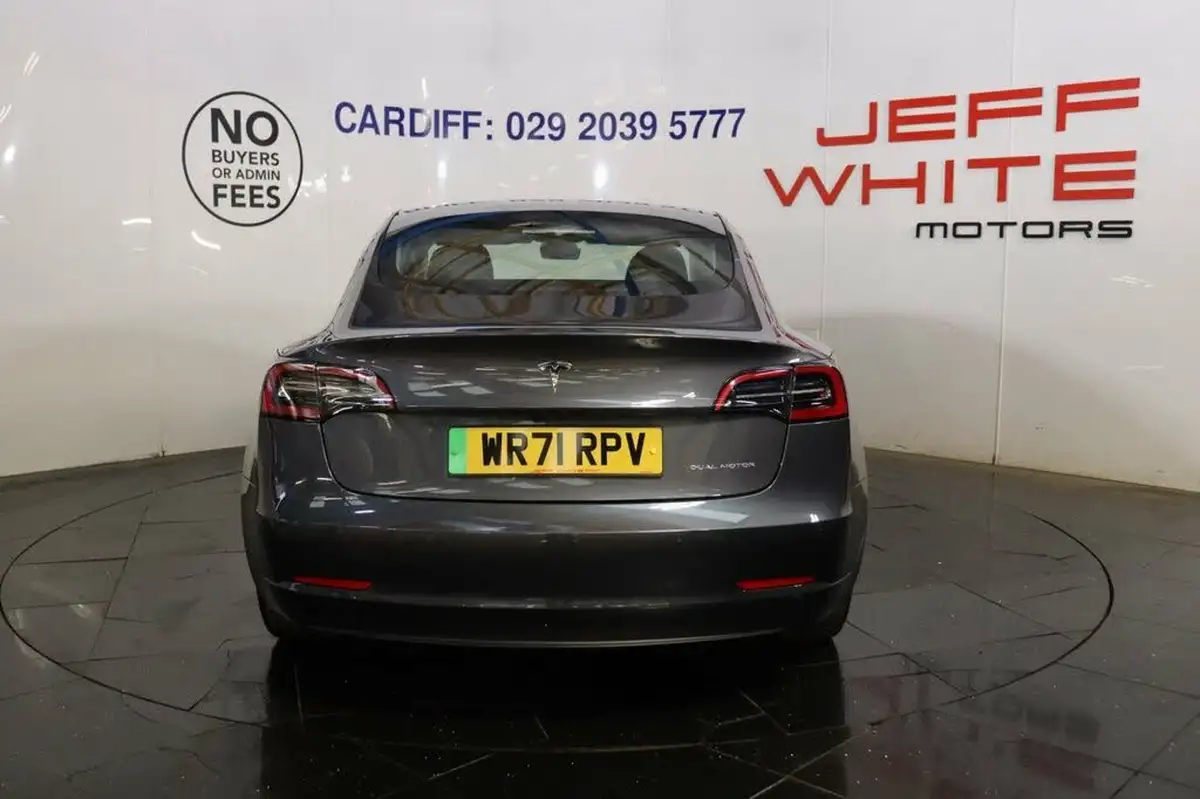 2021-tesla-model-3-e-long-range-awd-big-3