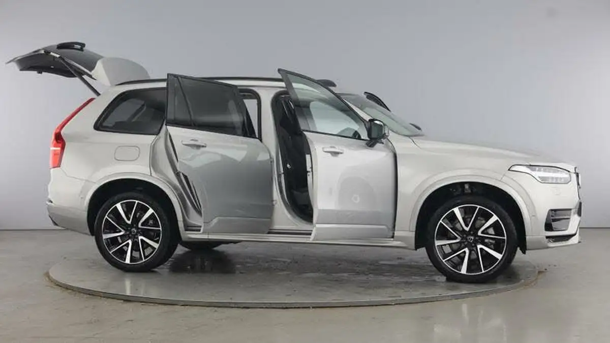 2024-volvo-xc90-20-b5-plus-big-9