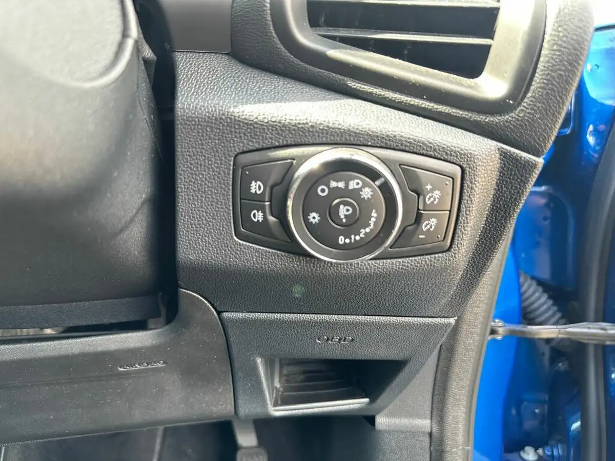 2019-ford-ecosport-10t-titanium-125ps-auto-big-22