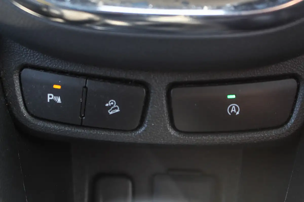 2015-vauxhall-mokka-14i-16v-turbo-se-4x4-ss-big-37