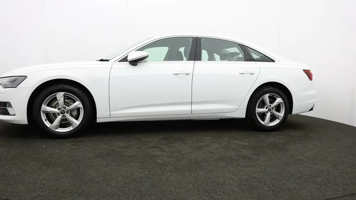 2022-audi-a6-saloon-20-40-tfsi-sport-big-58