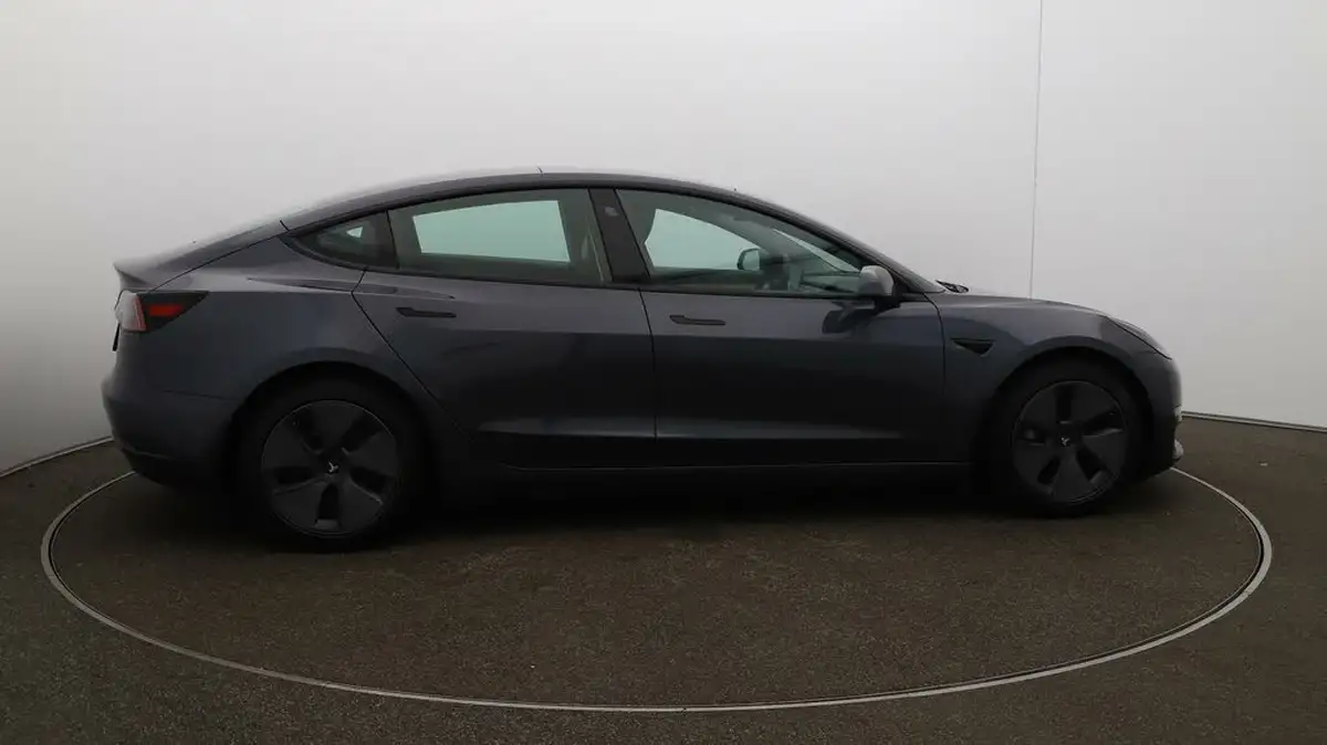 2021-tesla-model-3-e-long-range-4x4-big-41