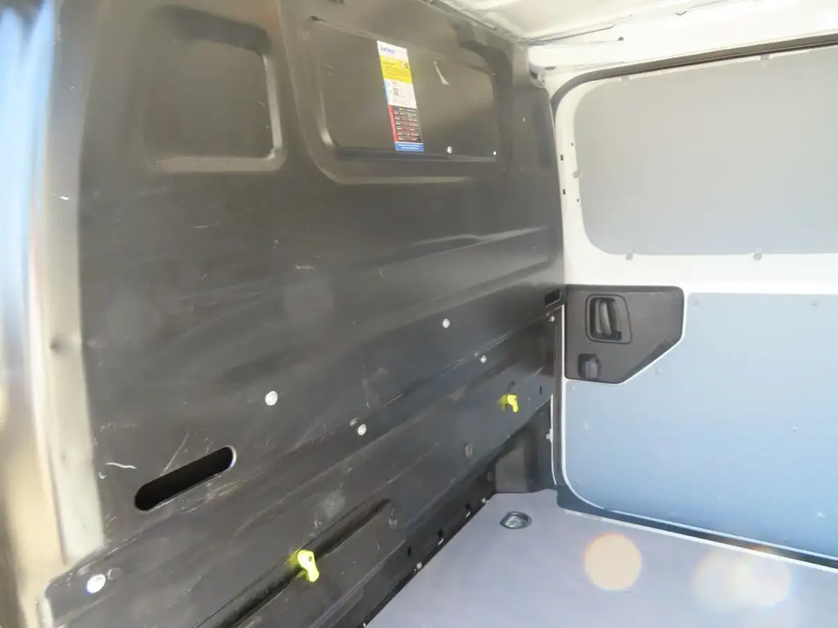2020-vauxhall-vivaro-20td-3100-l1h1-sportive-120pseu6dt-panel-big-39